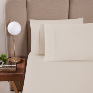 Par de Fronhas Versatile Ponto Palito 2 Peças 70cm x 50cm 100% Poliéster Micropercal 300 Fios - Cáqui (VED525902)