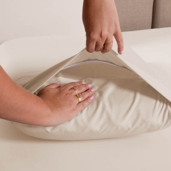 Par de Fronhas Versatile Ponto Palito 2 Peças 70cm x 50cm 100% Poliéster Micropercal 300 Fios - Cáqui (VED525902) - Image 2